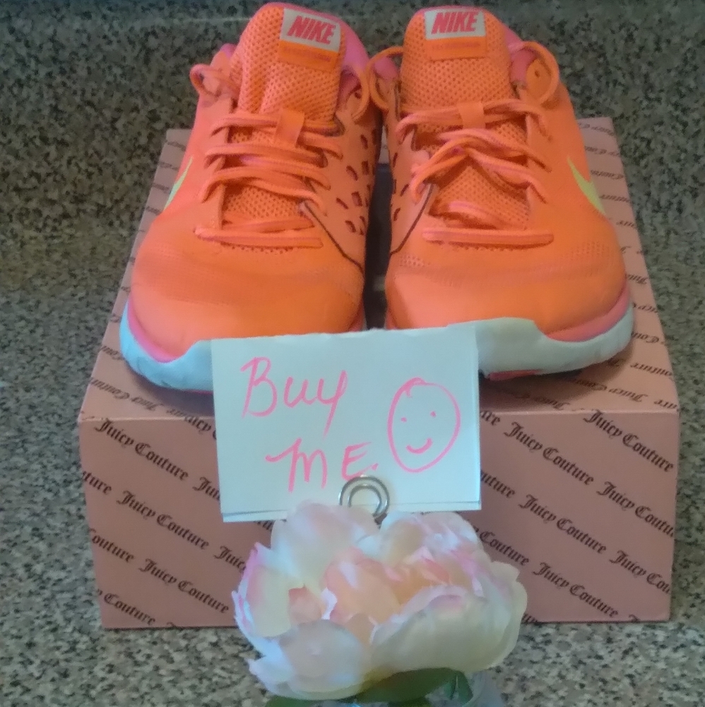 Nike Sneakers